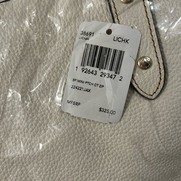 Coach Minnie Mouse collection - Picture 3 of 3